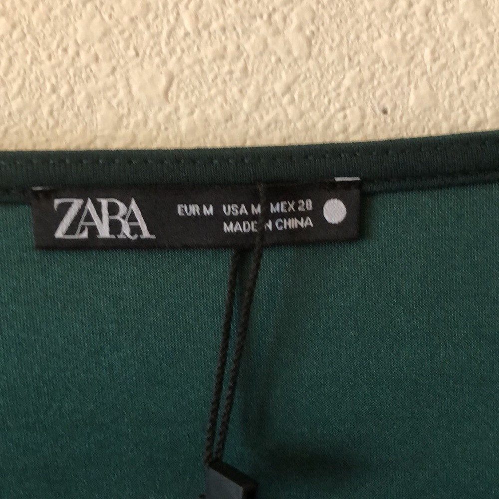 Zara Women's Green Crop Top size Medium New! - Picture 3 of 6